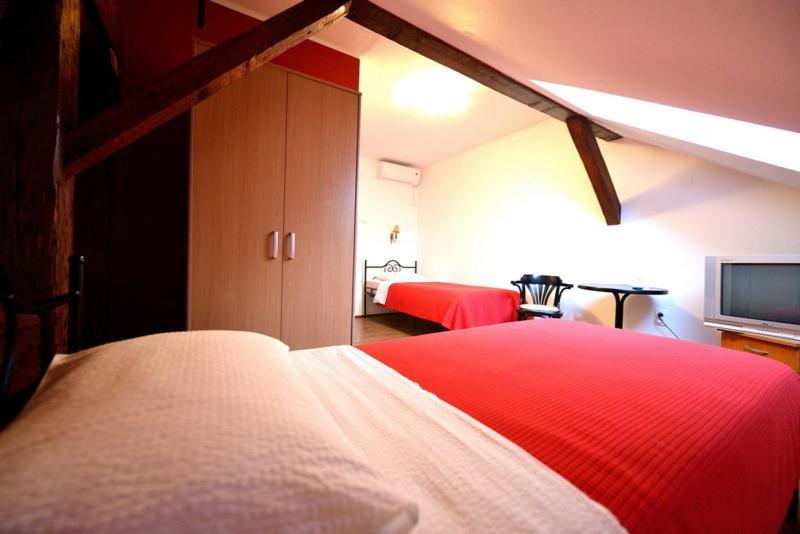 Bed And Breakfast "Caffe-Caffe" Kikinda Номер фото