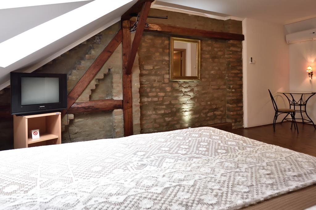 Bed And Breakfast "Caffe-Caffe" Kikinda Екстер'єр фото