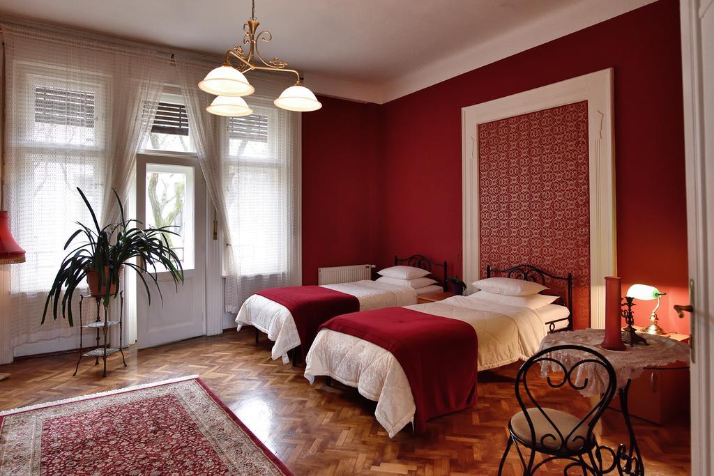 Bed And Breakfast "Caffe-Caffe" Kikinda Екстер'єр фото