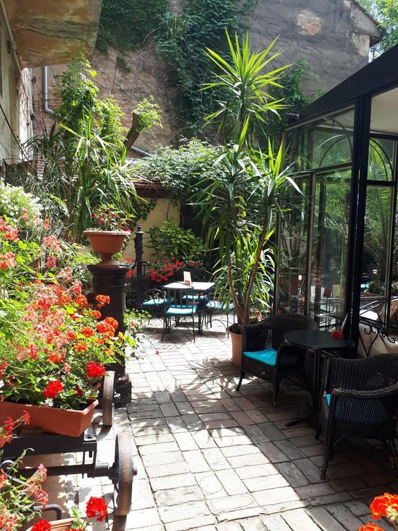Bed And Breakfast "Caffe-Caffe" Kikinda Екстер'єр фото